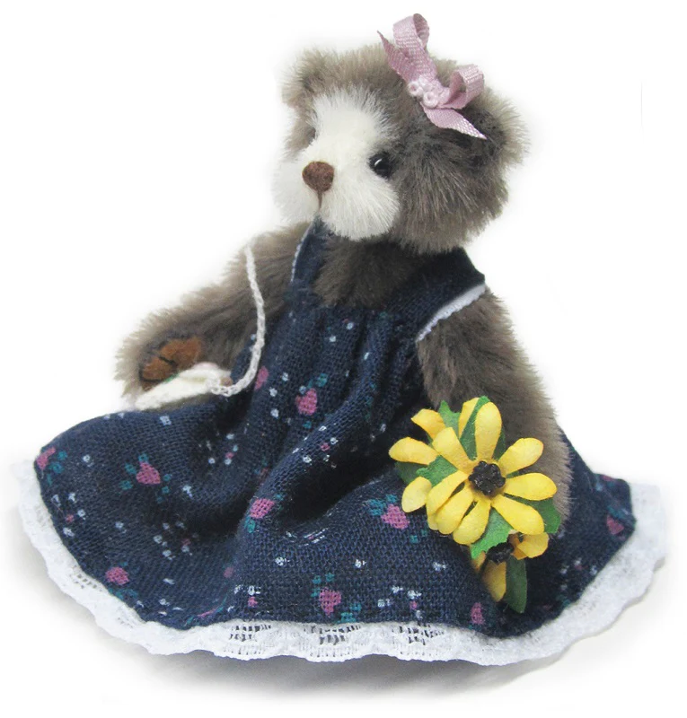 Daisy by Inge Bears - 6cm - Image 3