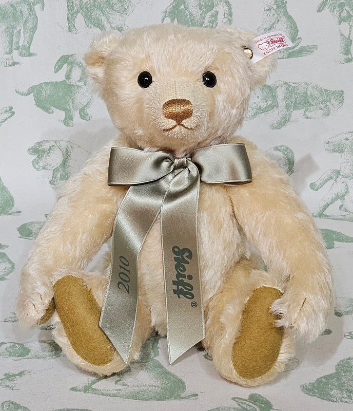 From The Steiff Archive: 2010 QVC Year Bear - 30cm - Number 12