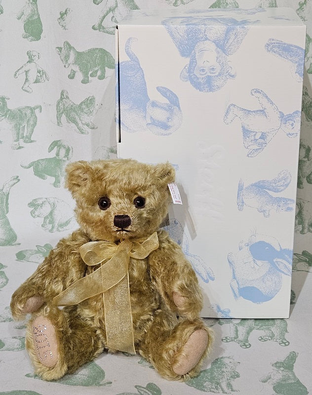 From The Steiff Archive: 2015 QVC Year Bear - 27cm - Number 12 - Image 3