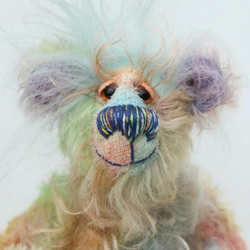 Happy Hayden by Barbara-Ann Bears - 18cm - Image 3
