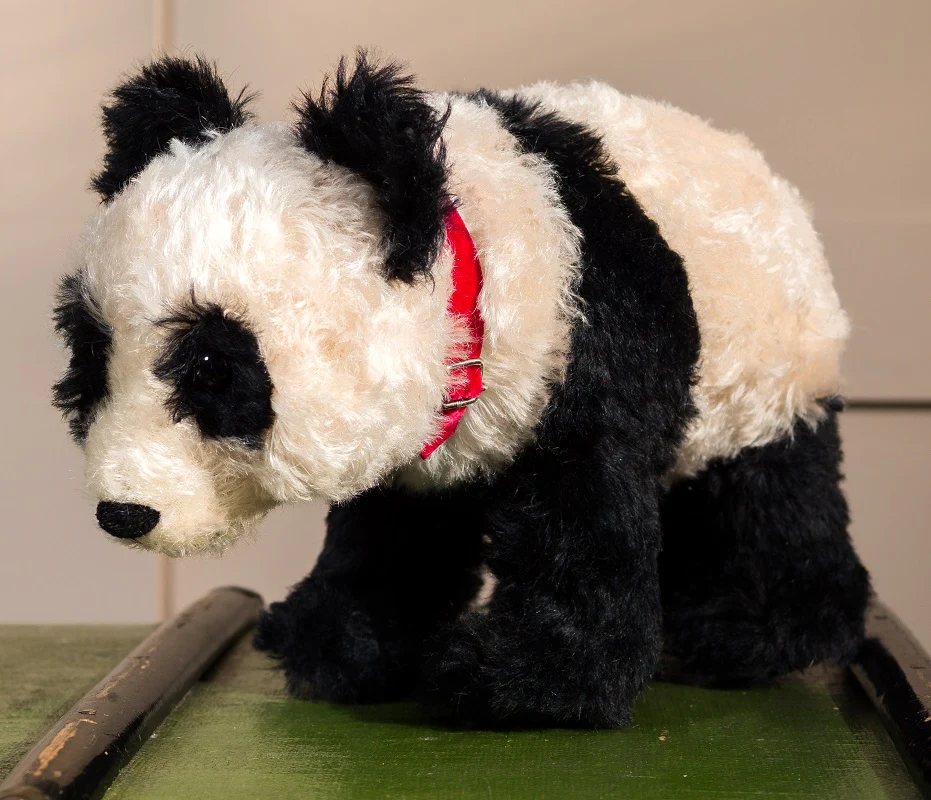 The Heritage Collection Ming Panda by Merrythought - 20cm - Image 3