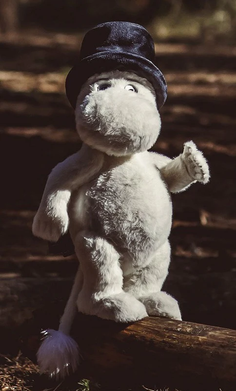 Moominpappa from The Charlie Signature Collection - 38cm - Image 4