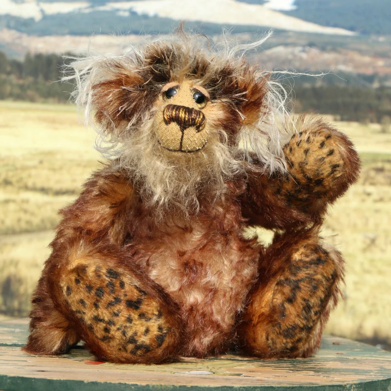 Spike by Barbara-Ann Bears - 19cm - Image 3