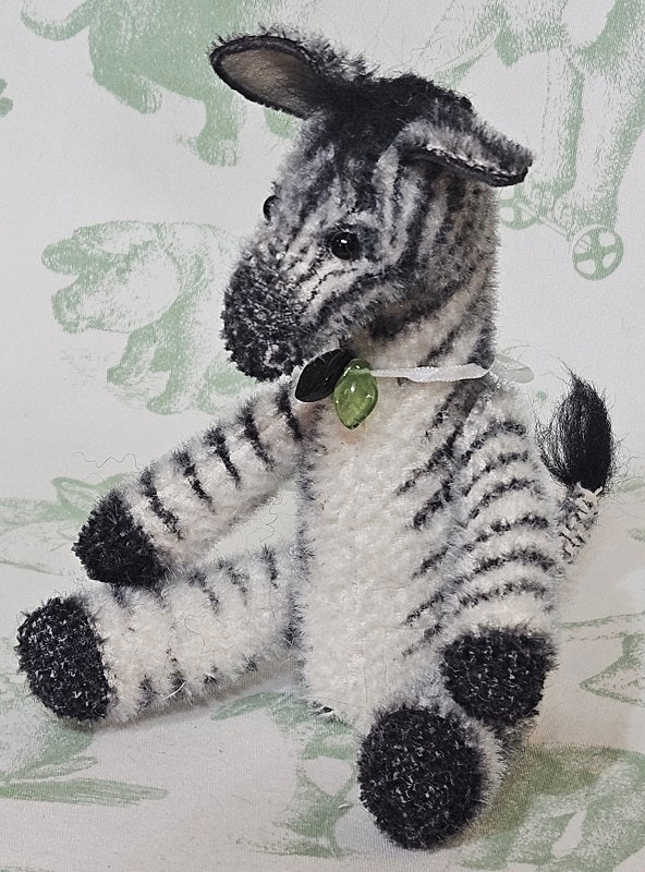Zane Zebra by Lynne Farmer - 16cm - Image 4